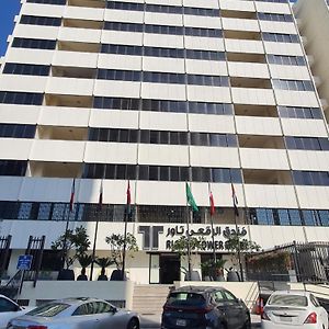 Riggae Tower Hotel
